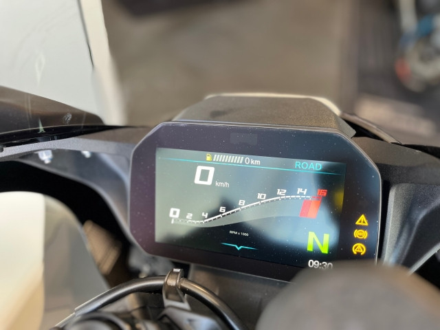 Bild 6: BMW Motorrad M 10000 RR