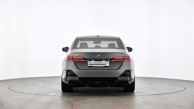 Bild 10: BMW i5 xDrive40 Limousine G60