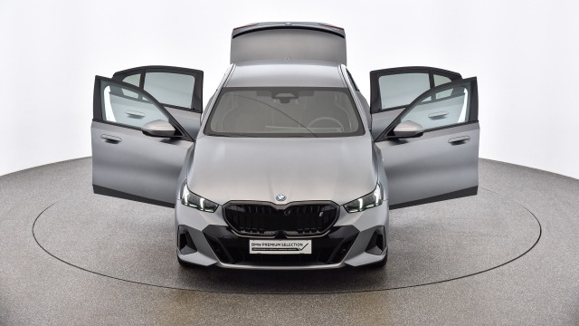 Bild 12: BMW i5 xDrive40 Limousine G60