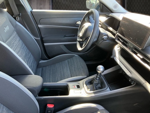 Bild 5: Jeep Avenger ICE MY25 1,2 GSE T3 Longitude