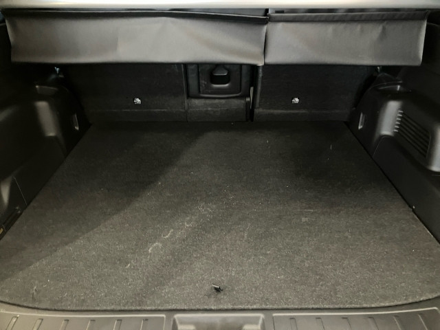 Bild 8: Mitsubishi Outlander PHEV 2,4 4WD Diamond 2-tone Leder