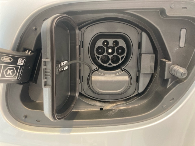 Bild 9: Land Rover Discovery Sport P270e S