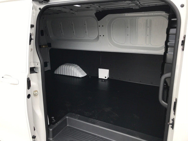 Bild 8: MAXUS EDEL7 eDeliver7 AWD 88kWh L2H1 7al2h1-P1