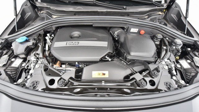 Bild 5: BMW 230e xDrive Active Tourer U06 XB2