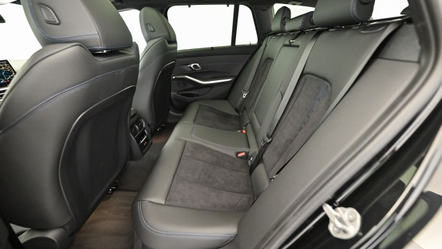 Bild 14: BMW 318i touring G21