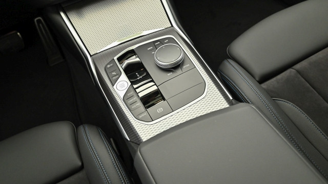 Bild 3: BMW 318i touring G21