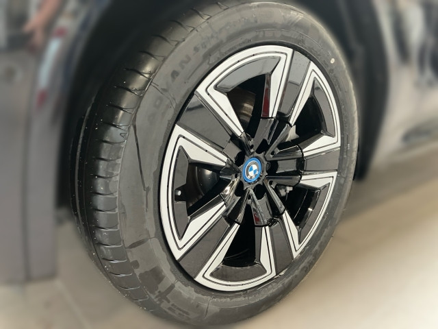 Bild 4: BMW iX3 G08 HA0