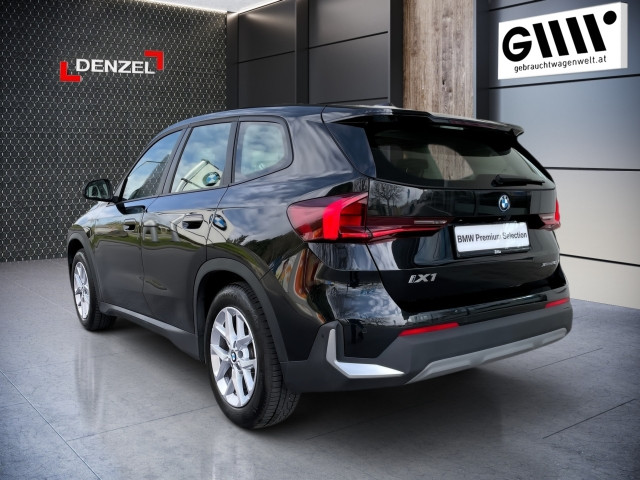 Bild 2: BMW iX1 xDrive30 U11