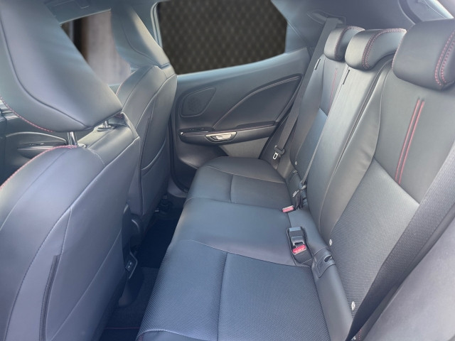 Bild 7: Lexus LBX Elegant Black 136PS 2WD + Technologiepaket