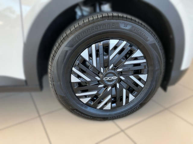 Bild 4: Fiat 600e Red