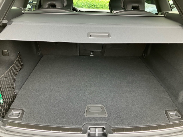 Bild 9: VOLVO PKW XC60 Ultra, T6 Plug-in Hybrid, Elektrisch/Benzin, Dark