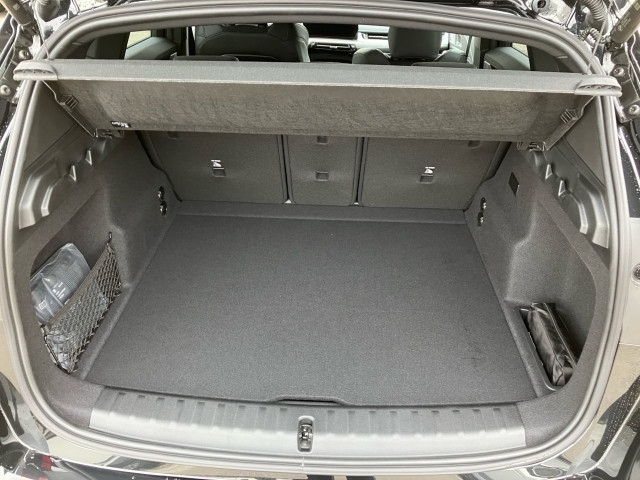 Bild 9: BMW iX1 eDrive20 U11