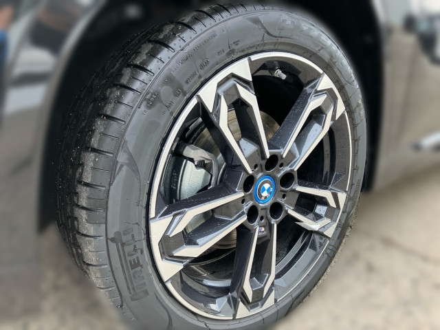 Bild 4: BMW iX1 eDrive20 U11