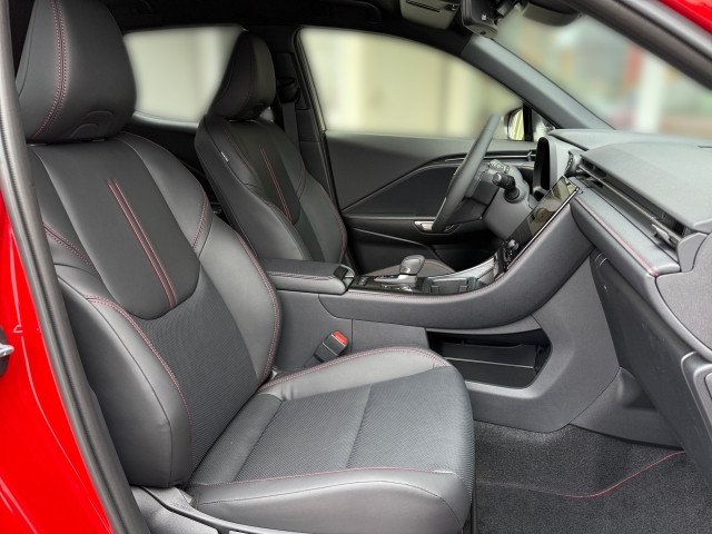 Bild 5: Lexus LBX 1,5 Hybrid Emotion 136PS