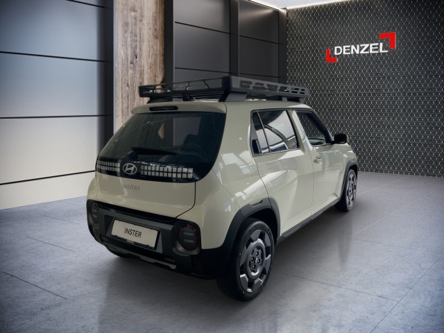 Bild 3: Hyundai INSTER Cross Line 49kWh