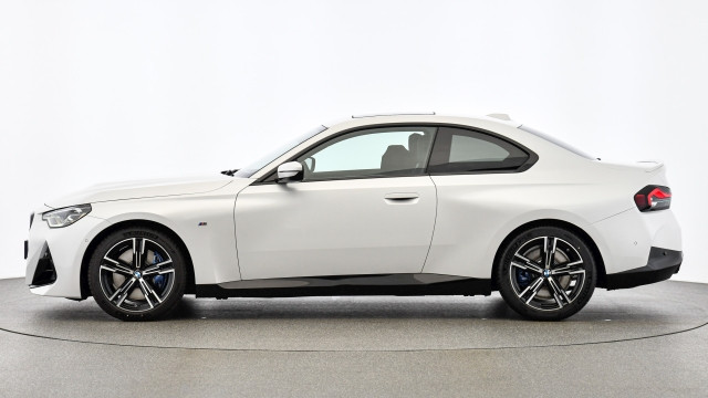 Bild 2: BMW 220i Coupé G42 B48