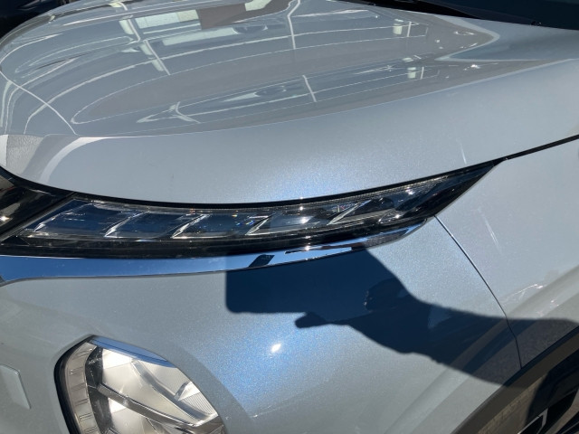 Bild 11: Mitsubishi Outlander PHEV 2,4 4WD Diamond Leder Schwarz AT 25