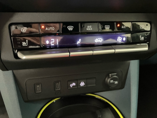 Bild 13: Fiat Grande Panda Elektro La Prima