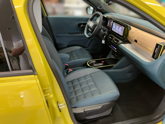 Bild 5: Fiat Grande Panda Elektro La Prima