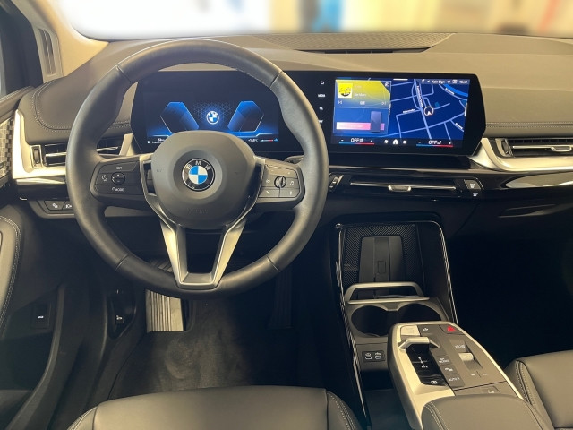 Bild 6: BMW 218i Active Tourer U06 B38