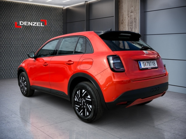 Bild 2: Fiat 600 Hybrid 100