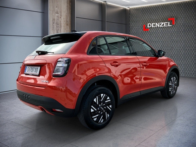 Bild 3: Fiat 600 Hybrid 100