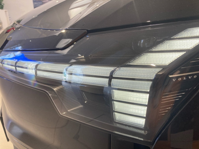 Bild 2: VOLVO PKW EX30 Ultra, Twin Motor Performance, Vollelektrisch