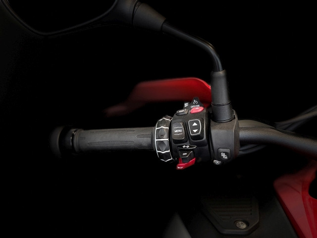 Bild 4: BMW Motorrad R 1300 GS Adventure