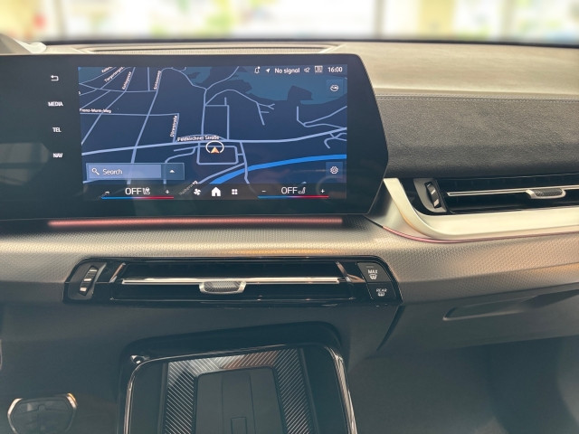 Bild 9: BMW iX2 xDrive30 U10 XE2