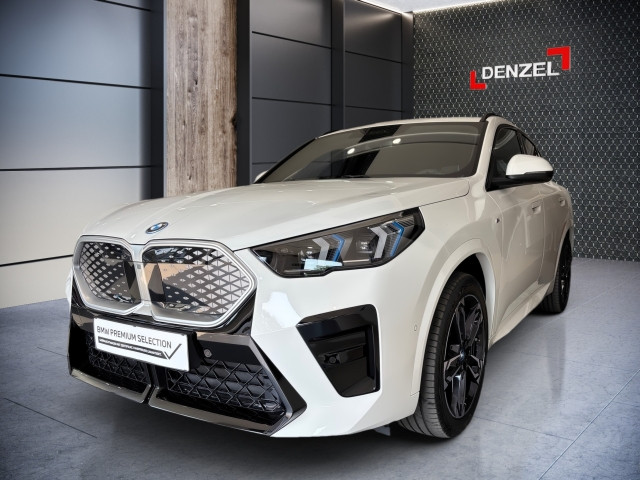Bild 1: BMW iX2 xDrive30 U10 XE2