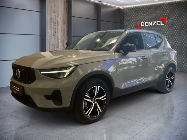 Bild 0: VOLVO PKW XC40 Plus, B3 Mild Hybrid, Benzin, Dark