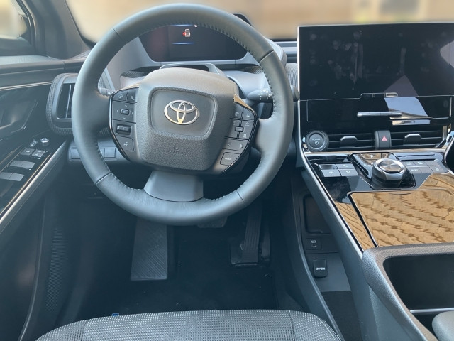 Bild 5: Toyota bZ4X 150kw