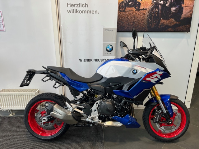 Bild 1: BMW Motorrad F 900 XR A2
