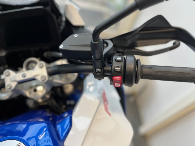 Bild 3: BMW Motorrad F 900 XR A2