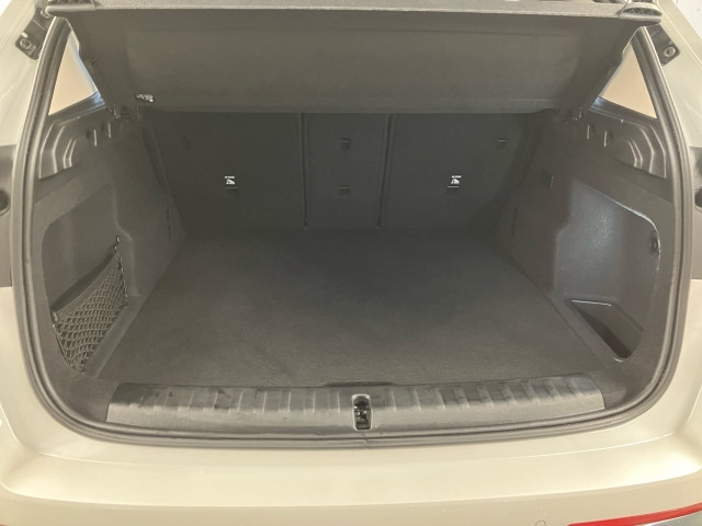 Bild 9: BMW iX1 xDrive30 U11