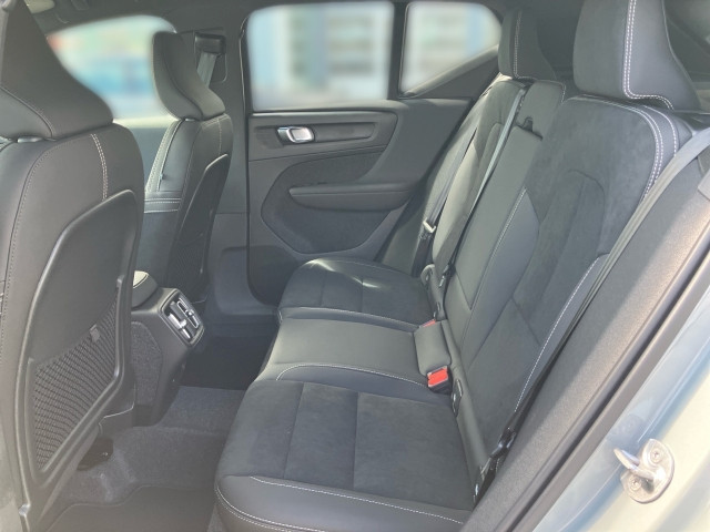 Bild 10: VOLVO PKW XC40 Black Edition Plus, B3 Mild Hybrid, Benzin