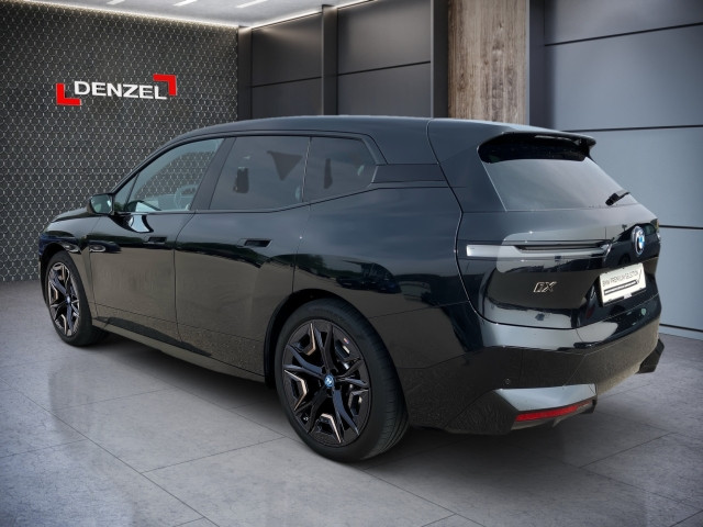 Bild 2: BMW PKW i-Serie iX M60 I20 XE2