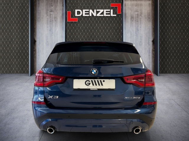 Bild 10: BMW X3 xDrive30e PHEV Au