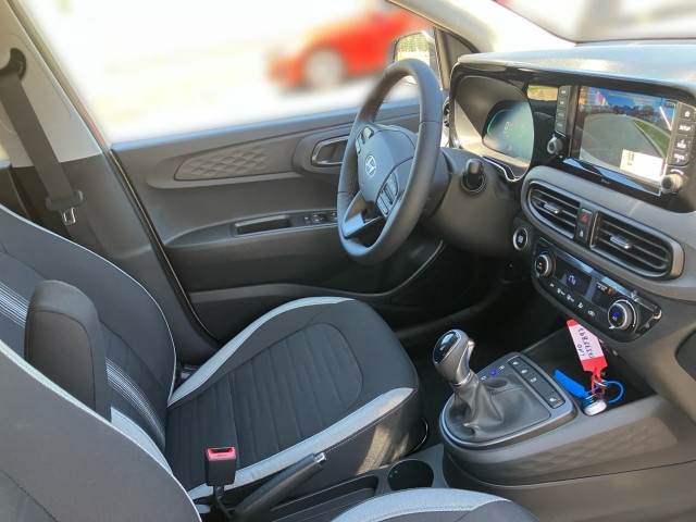 Bild 5: Hyundai i10 GO Plus 1,2 AMT