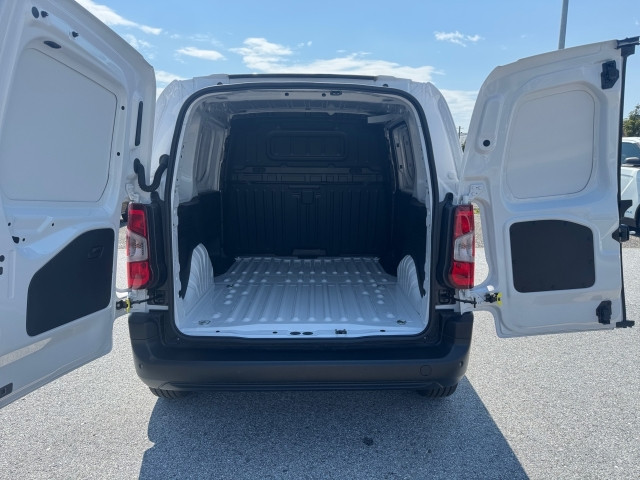 Bild 9: Toyota Praoce City L1 1,5D Duty + Erhöhte Nutzlast