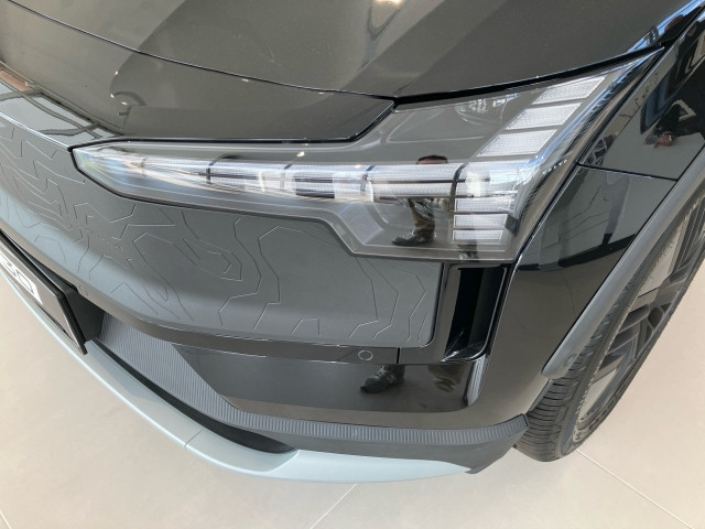 Bild 11: VOLVO PKW EX30 Cross Country Ultra, Twin Motor Performance, Vollelektr