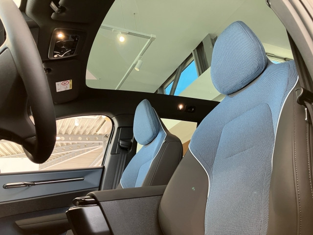 Bild 13: VOLVO PKW EX30 Cross Country Ultra, Twin Motor Performance, Vollelektr