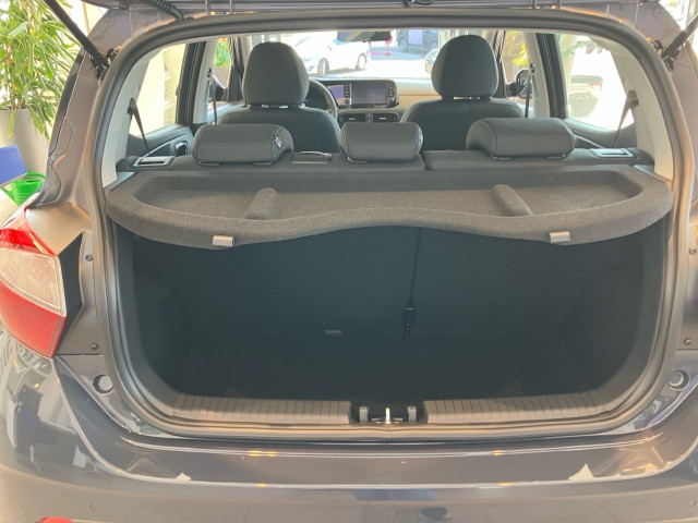 Bild 9: Hyundai i10 GO 1,0 MT