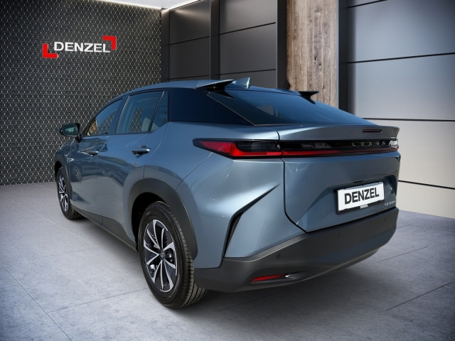 Bild 2: Lexus RZ 300e