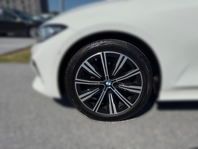 Bild 4: BMW 318d Touring G21 B47