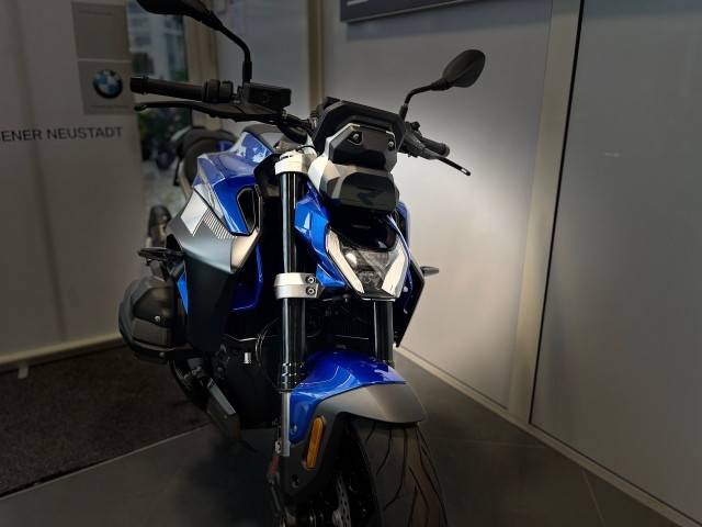 Bild 7: BMW Motorrad R 1300 R