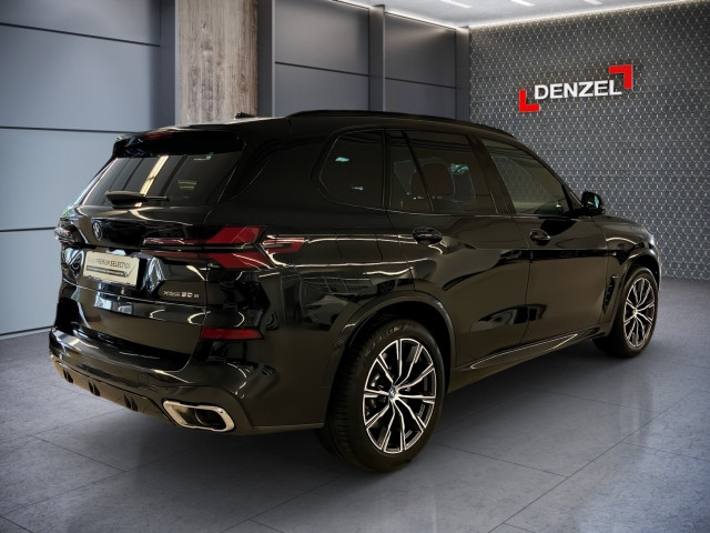 Bild 3: BMW X5 xDrive50e G05 XB1