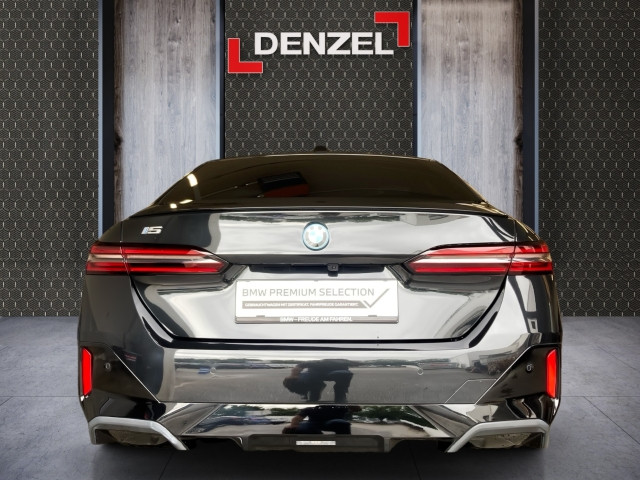 Bild 10: BMW i5 xDrive40 Limousine G60