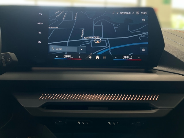 Bild 7: BMW 120 5-Türer F70 B38