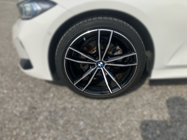 Bild 4: BMW 320d xDrive Touring G21